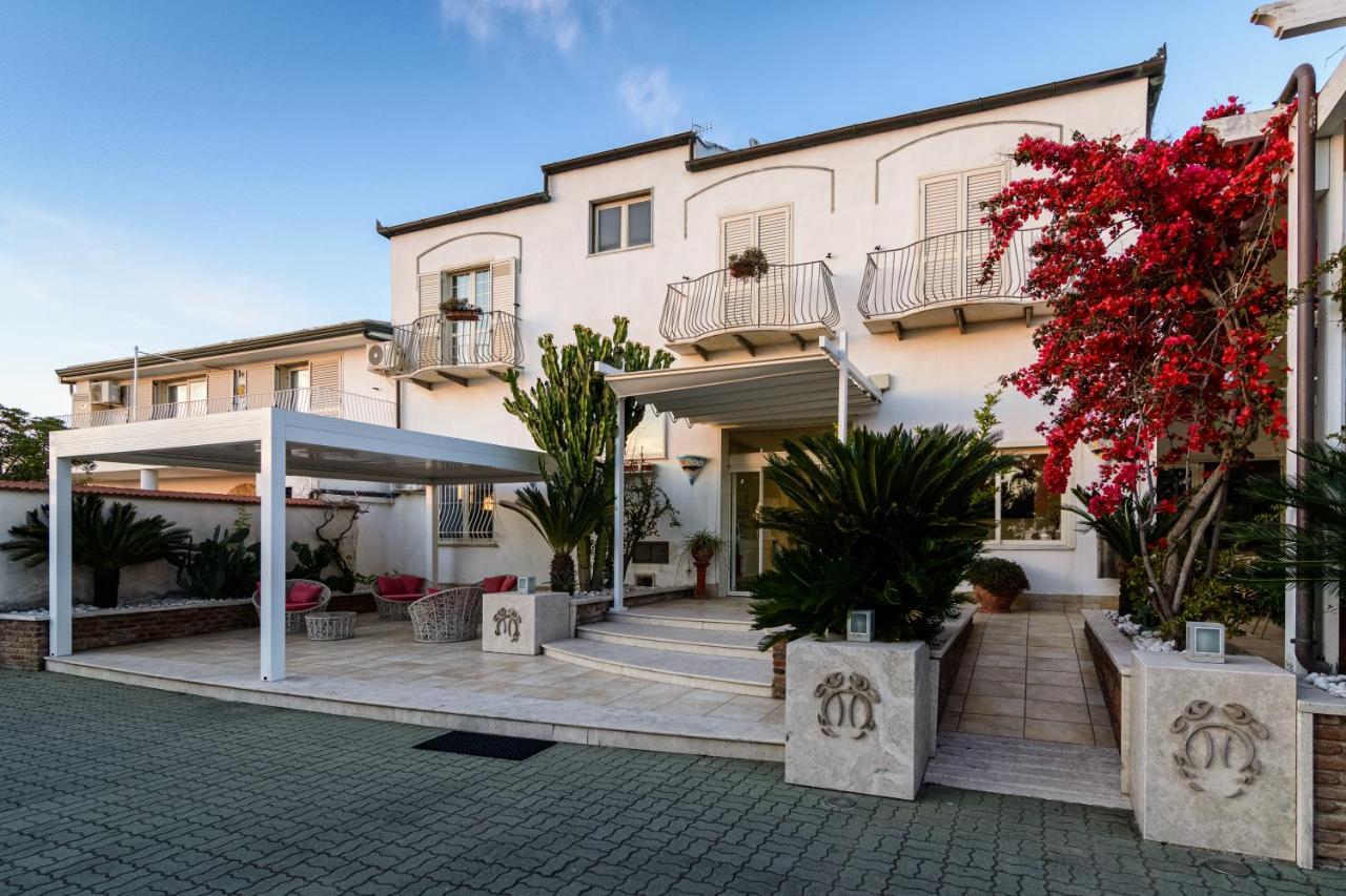 Hotel Mandetta - Adults Only Paestum Exterior photo